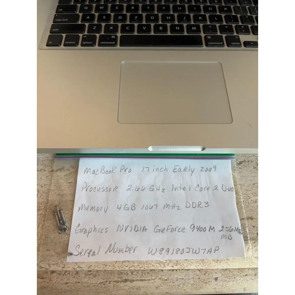 MacBook Pro 17